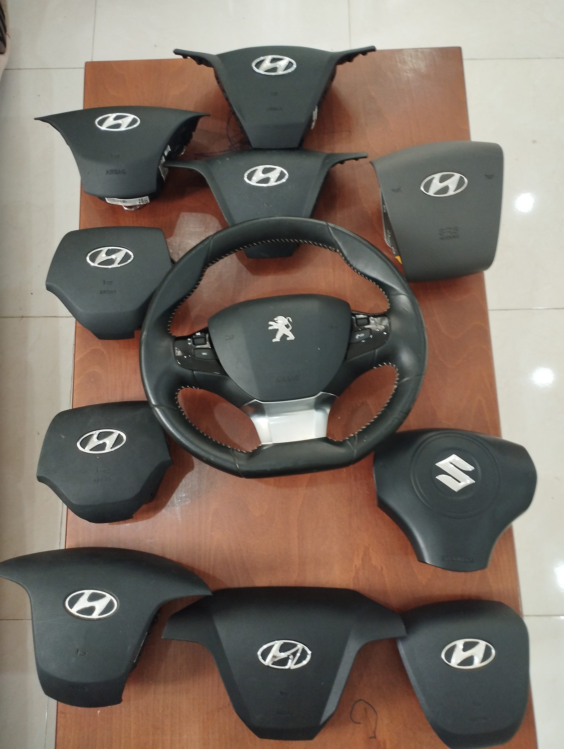 تصویر ایربگ سوزوکی هیوندا پژو 